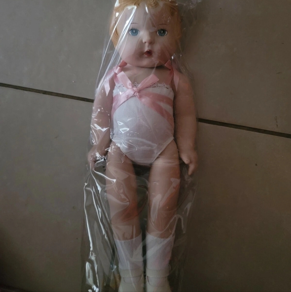Vintage 90s Daisy Kingdom 18 Inch Doll Retired NIB